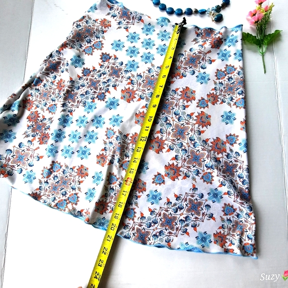 HAYSTACKS Reversible Summer Skirt, Midi, Geometric & Floral Patterns - Picture 5 of 8